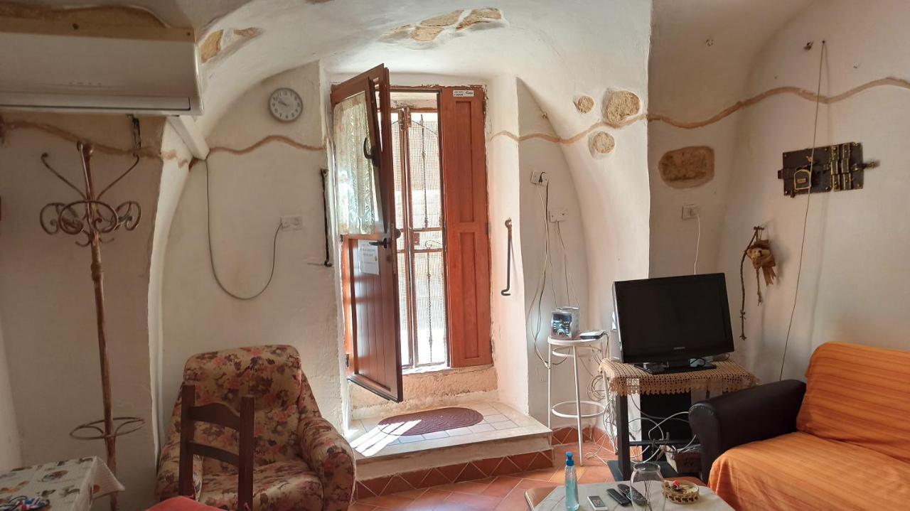 Апартаменты Casa Ele - Casa Indipendente Con Cucina - Bikes Friendly Сассари Экстерьер фото