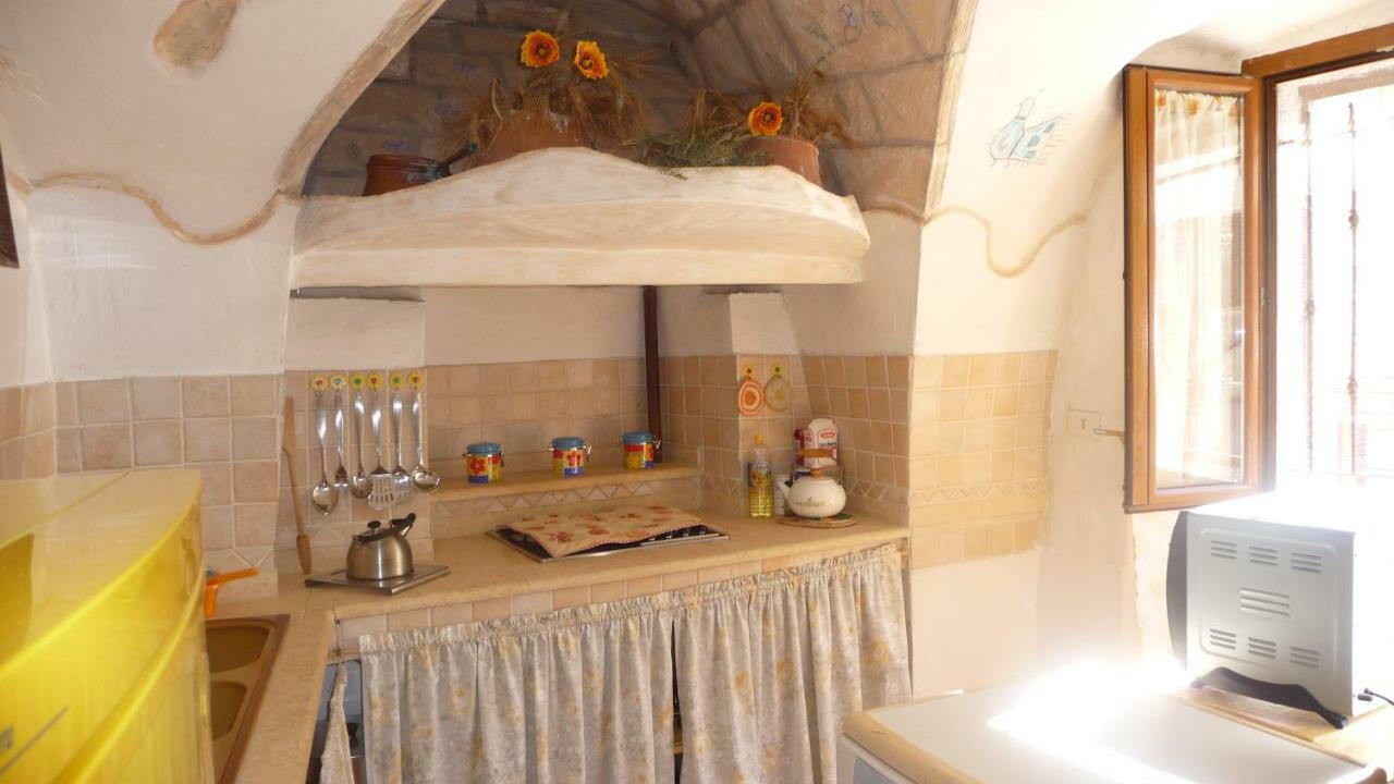 Апартаменты Casa Ele - Casa Indipendente Con Cucina - Bikes Friendly Сассари Экстерьер фото